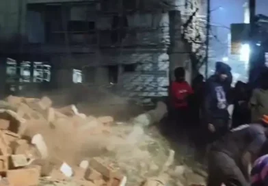 निर्माणाधीन बाउंड्री वॉल ढहने से दो वर्षीय बालक की दर्दनाक मौत, दो गंभीर रूप से घायल<br><br>