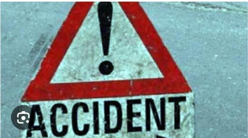 NH-130 पर&nbsp; हुए दर्दनाक सड़क हादसे पर&nbsp; दो युवकों की मौत, एक गंभीर घायल