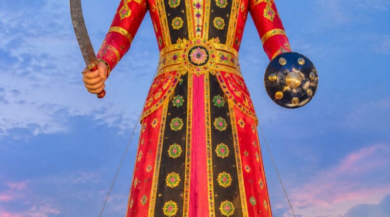 कटघोरा में इस बार दिखेगा दशहरा का भव्य नजारा, 80 फीट ऊंचे रावण के साथ सजेगी हिंदी और छत्तीसगढ़ी सांस्कृतिक संध्या